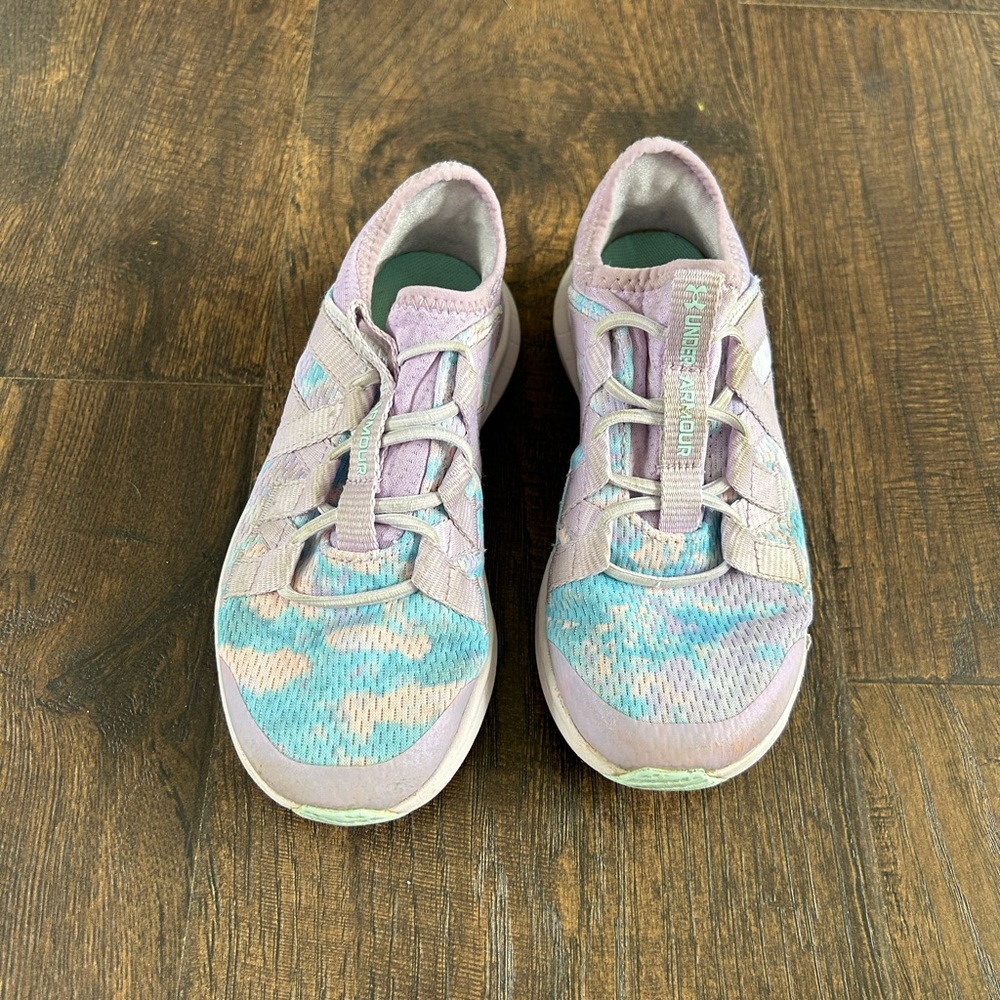 Under Armour Pink and Blue Sneakers Lightweight Breathable Design